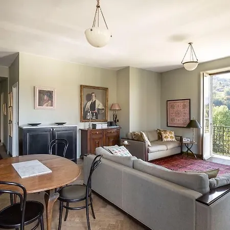 La 18, 2 Bed St Gervais, Sleeps 4 * Saint-Gervais-les-Bains